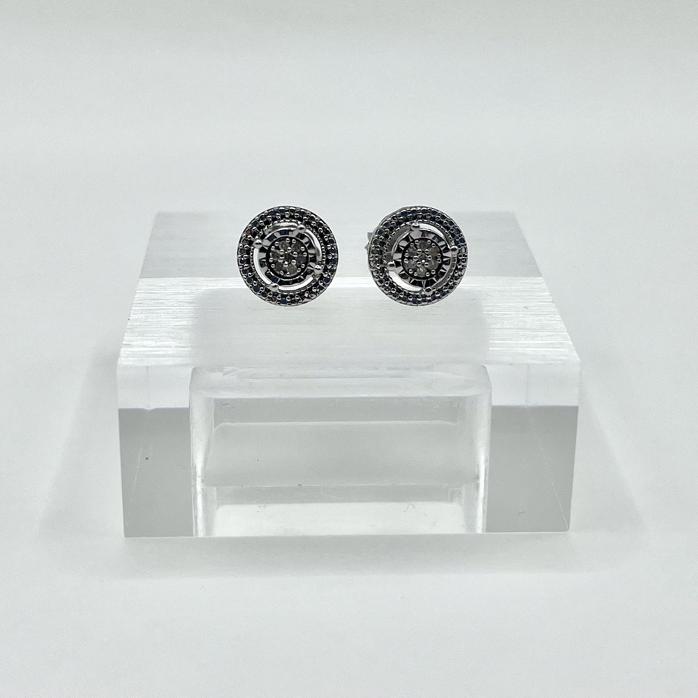 Round Natural Diamond Stud Earrings - Picture 3 of 7
